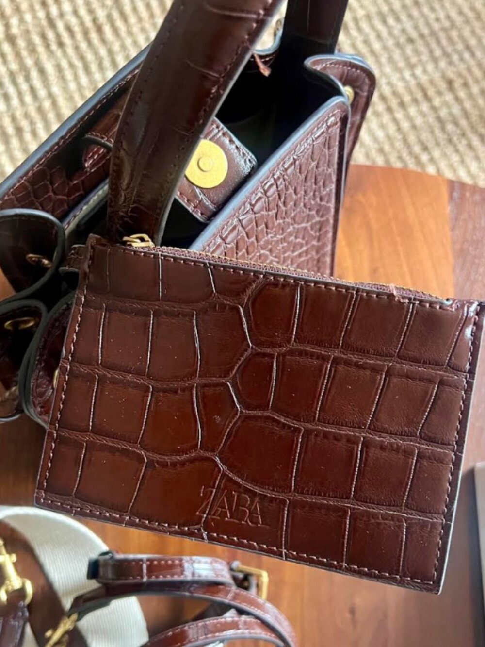 Zara Croc Textured Mini Bucket Bag - Picture 3 of 6